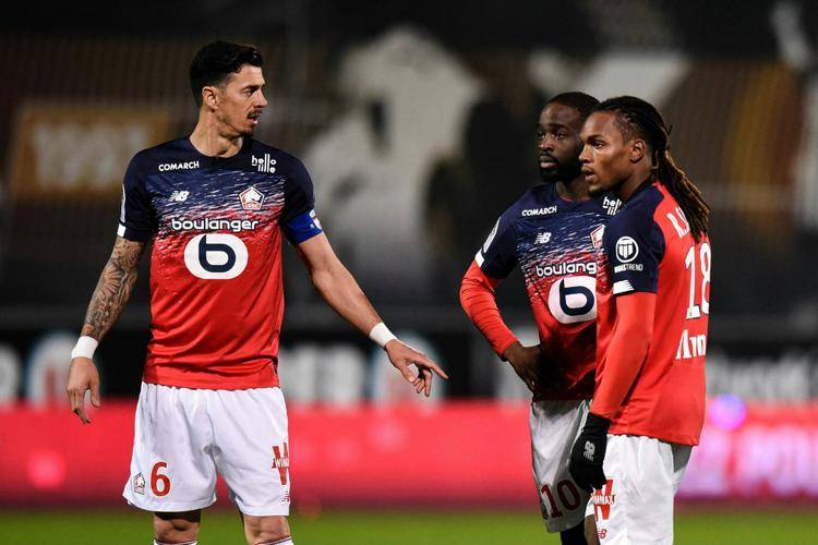 里昂挑战波尔图,硝烟弥漫欧冠舞台的简单介绍 里昂挑战波尔图,硝烟弥漫欧冠舞台的简单介绍