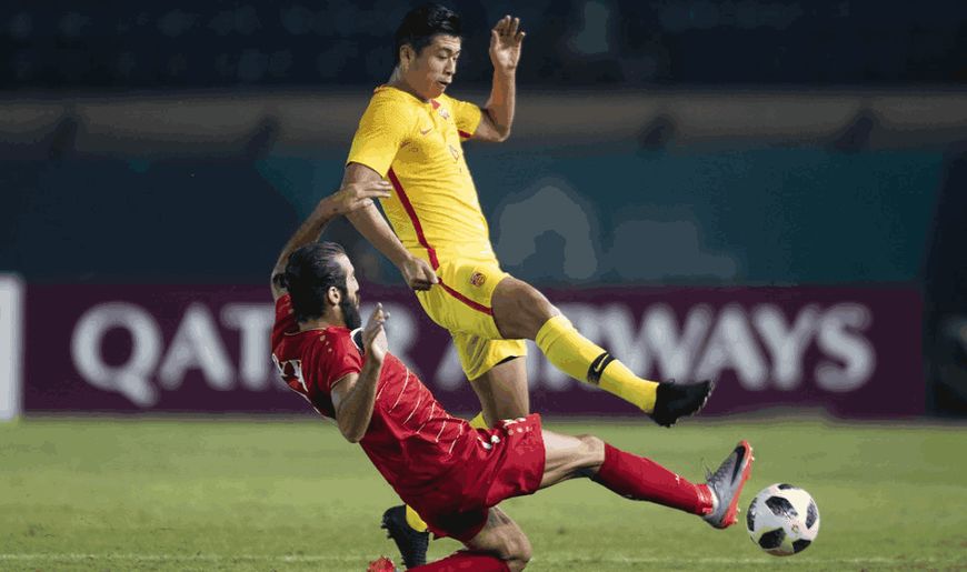 包含边路传中成为关键战术,球队打破僵局的词条 包含边路传中成为关键战术,球队打破僵局的词条